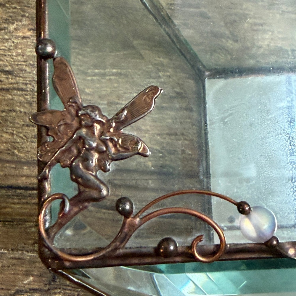 Vintage Trinket Box Small Fairy Beveled Glass 1997 Signed - Picture 2 of 8